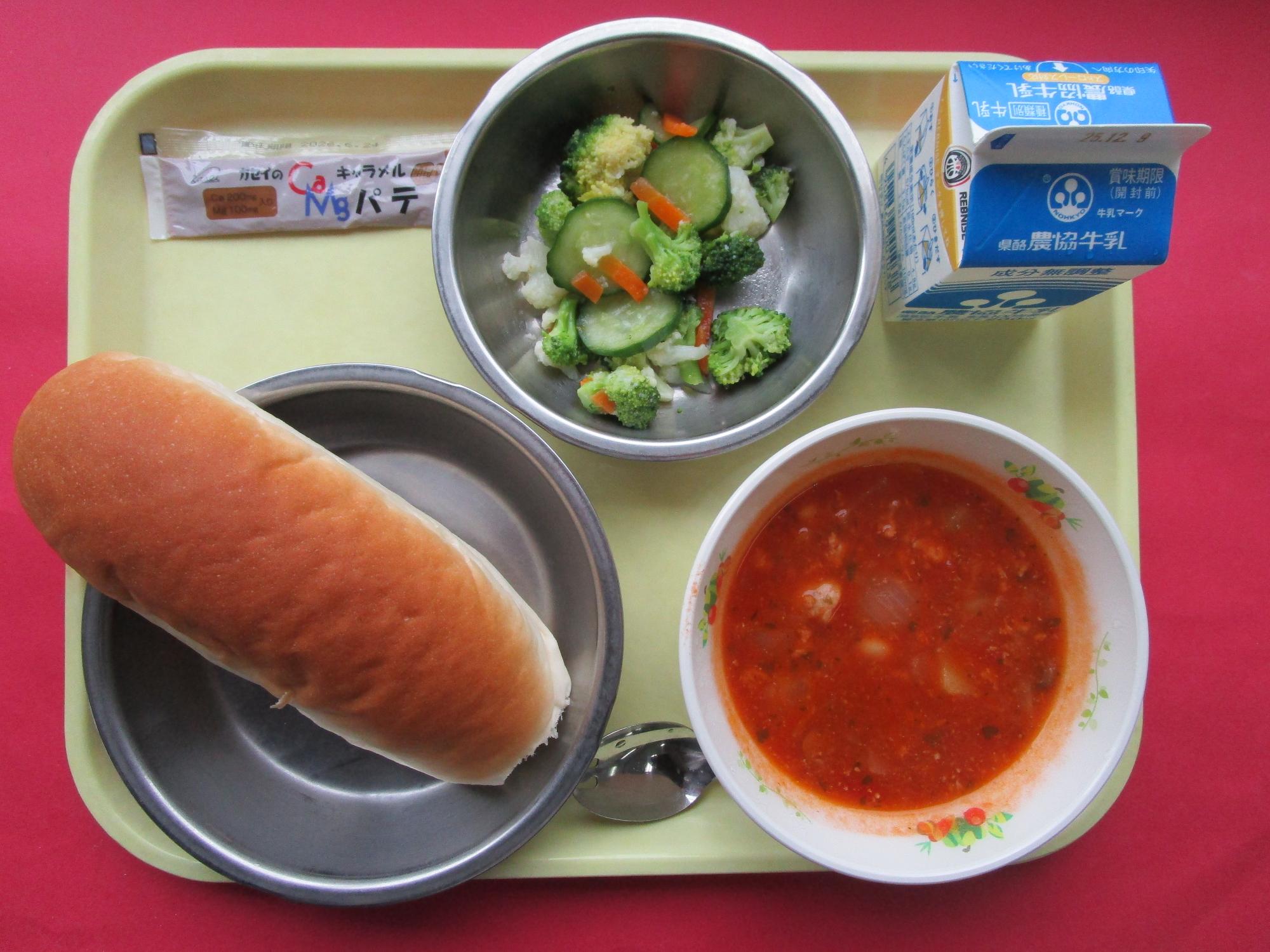 令和7年12月2日の給食画像B