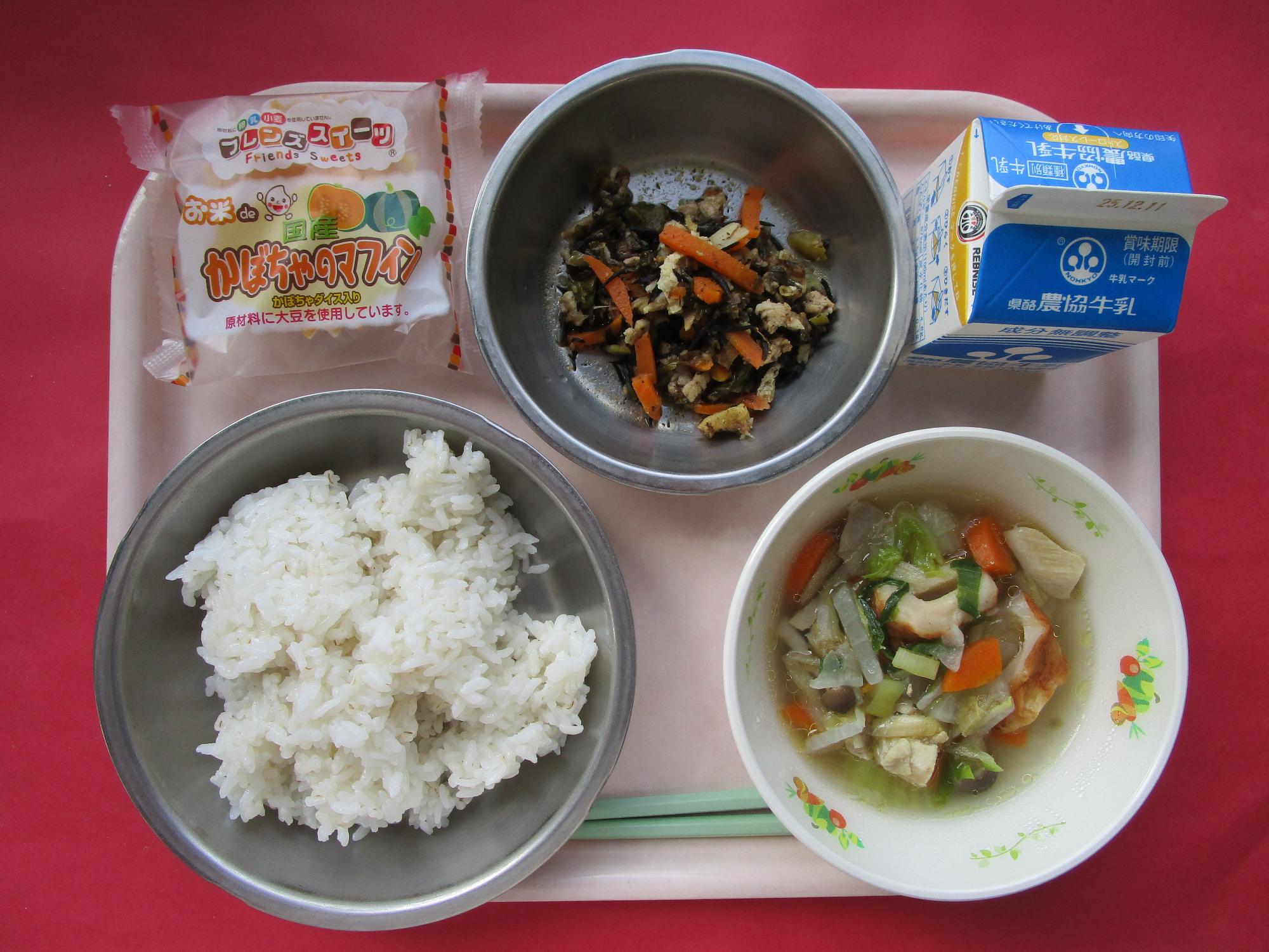 令和7年12月4日の給食画像A