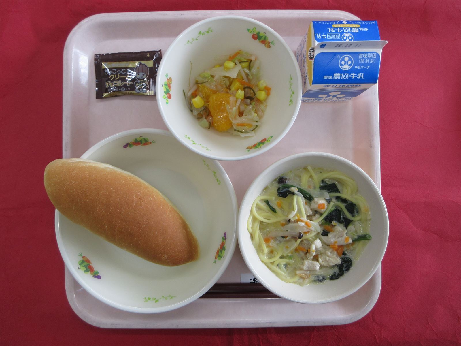 令和7年12月4日木曜日の給食画像