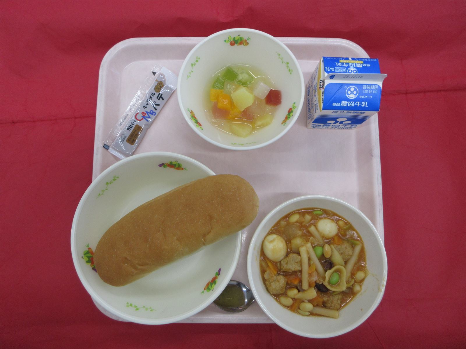 令和7年12月11日木曜日の給食画像