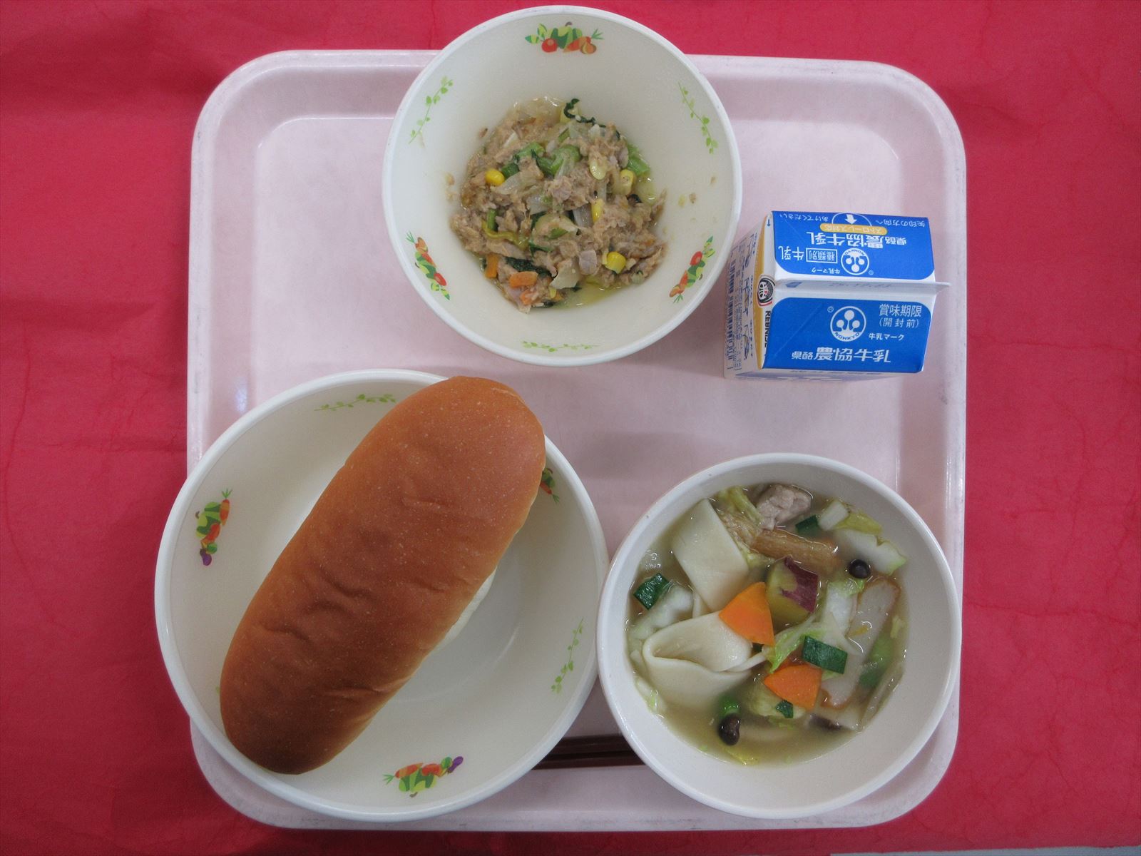 令和7年12月16日火曜日の給食画像