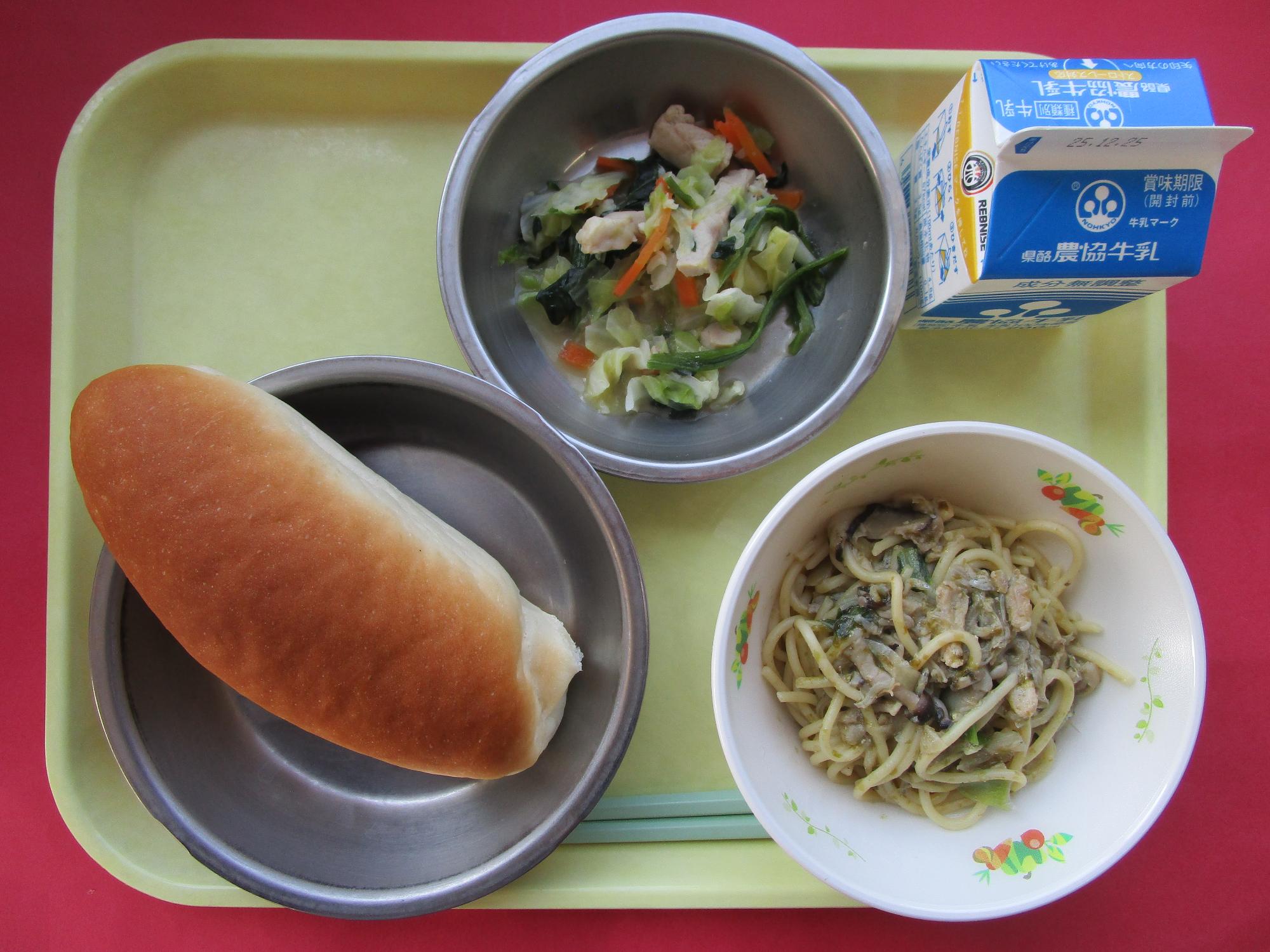 令和7年12月18日の給食画像B