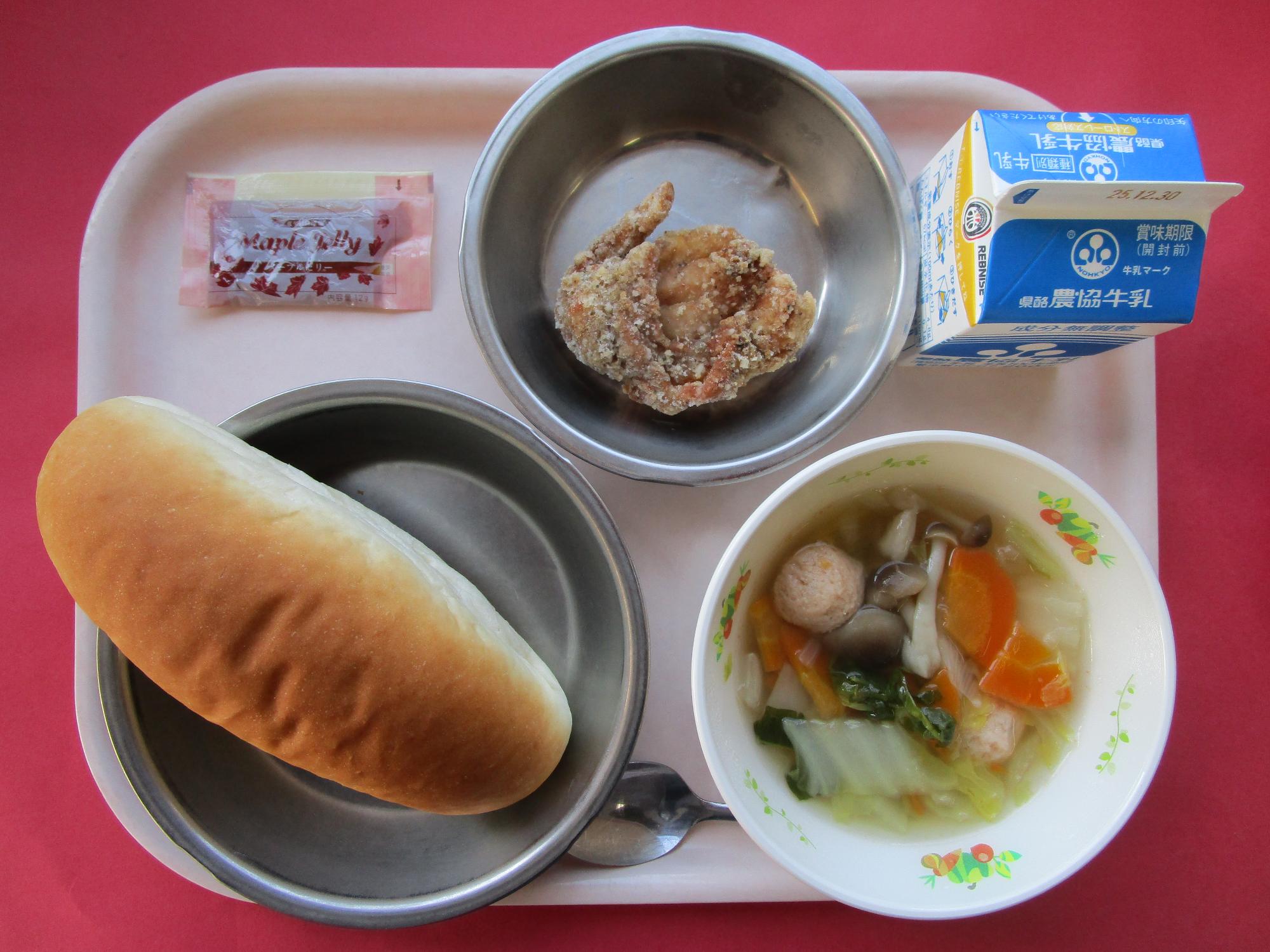 令和7年12月23日の給食画像A