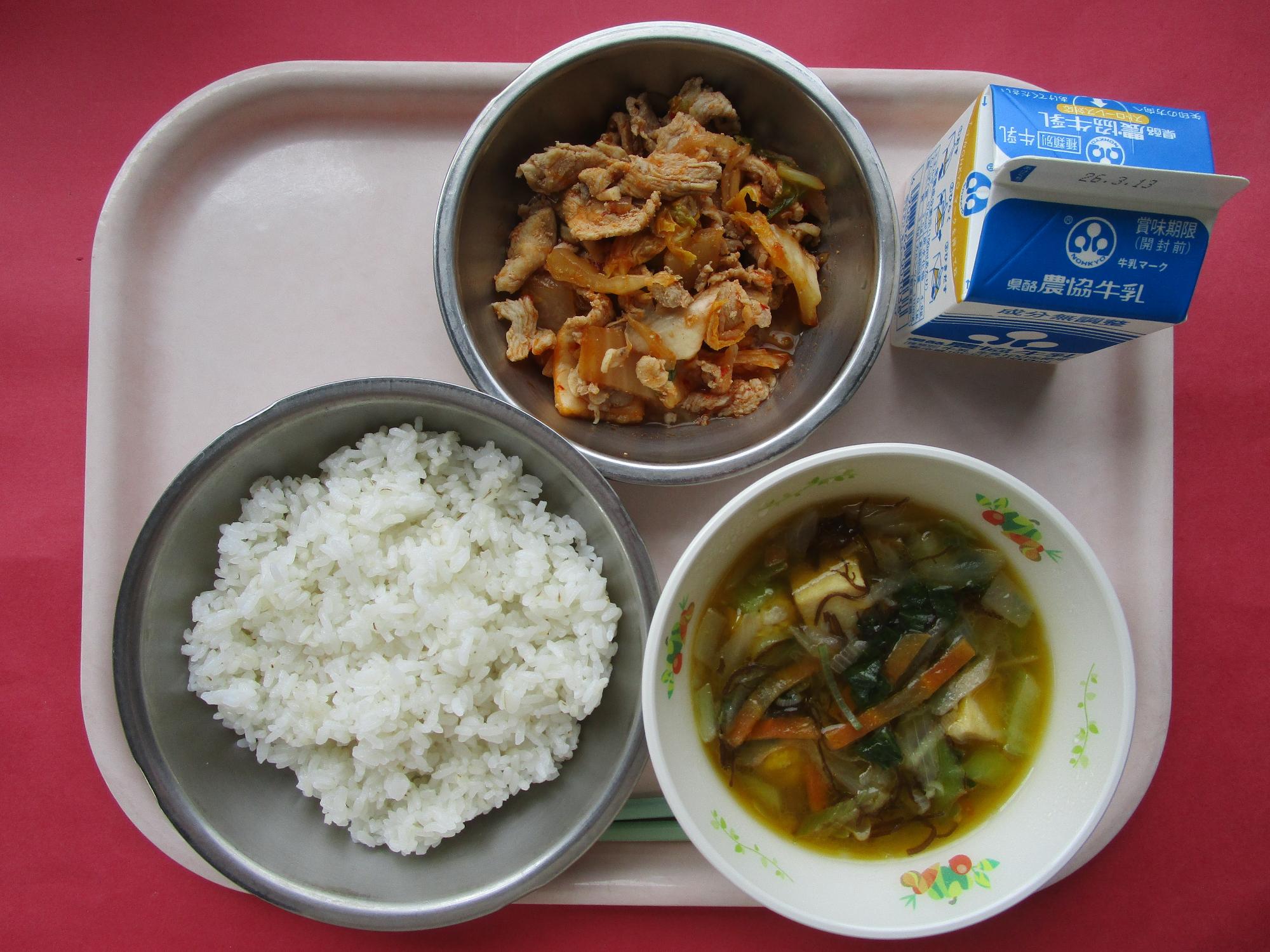 令和8年3月6日の給食画像A