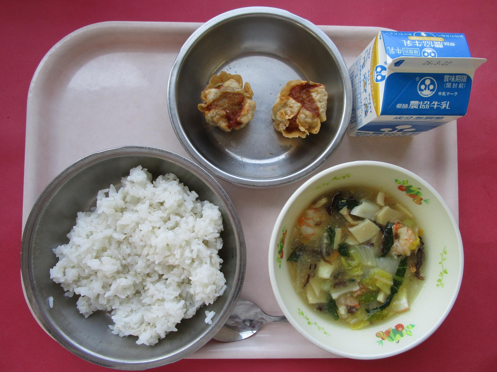 令和8年3月16日の給食画像A