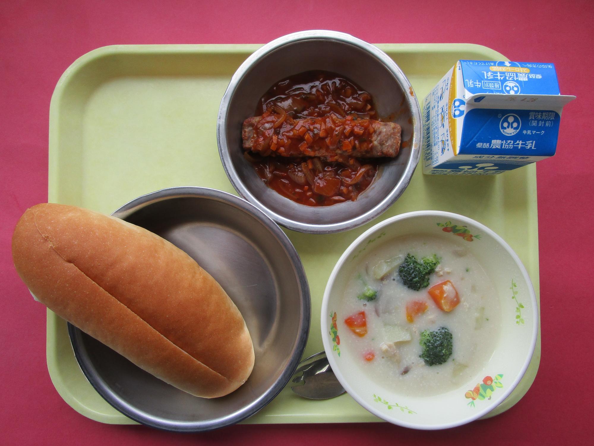 令和8年4月21日の給食画像B