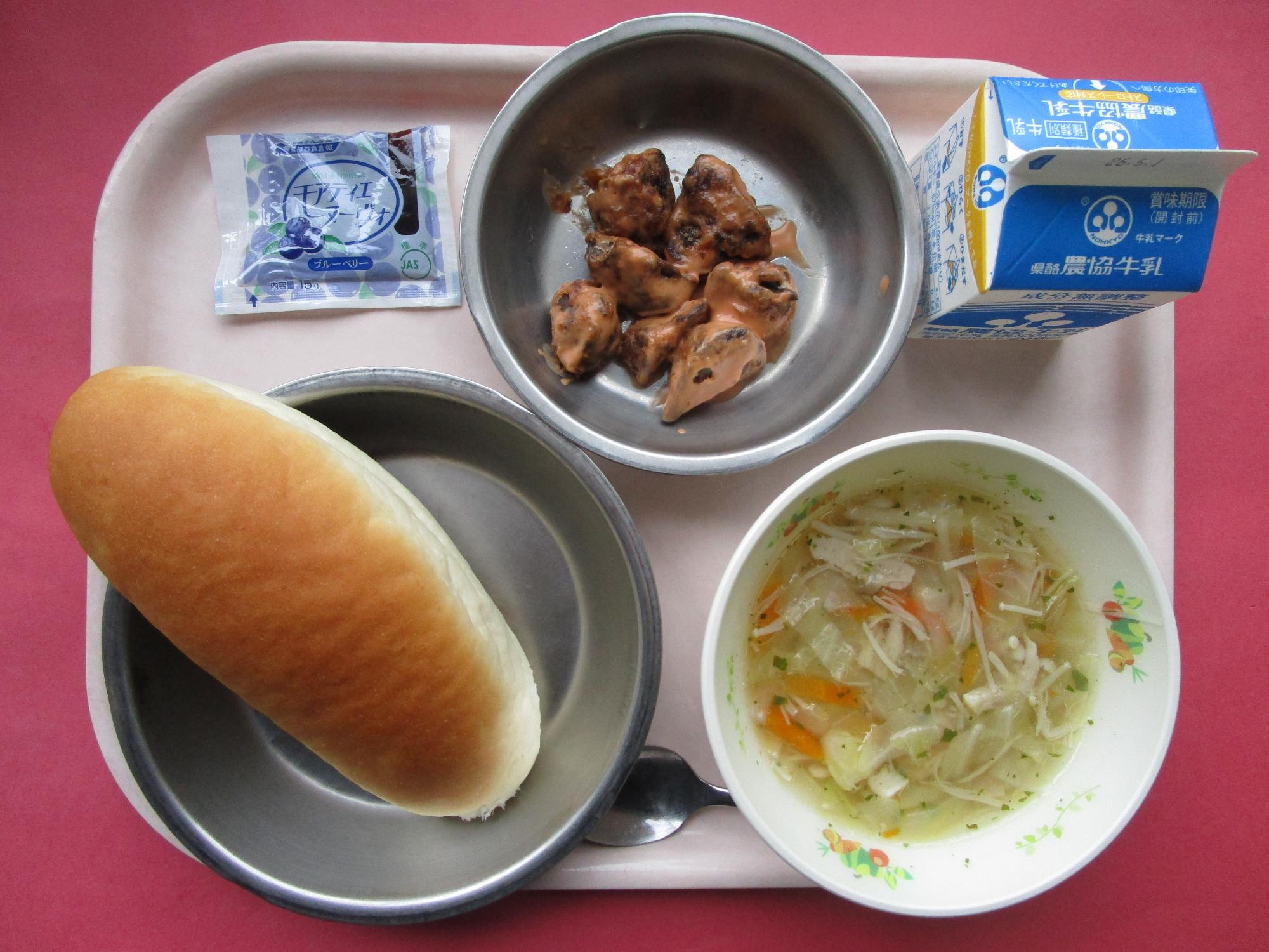 令和8年4月24日の給食画像A