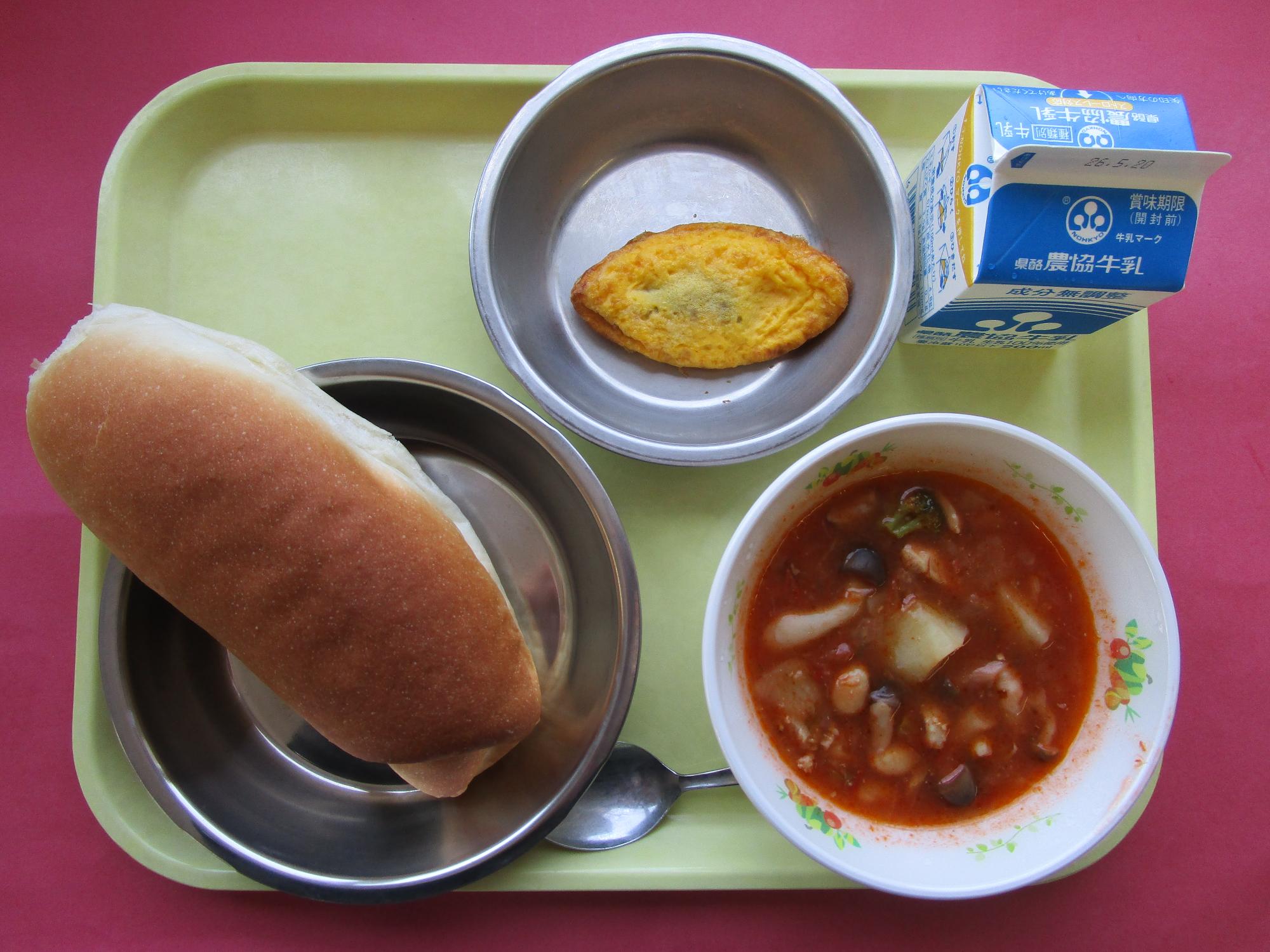 令和8年5月13日の給食画像B