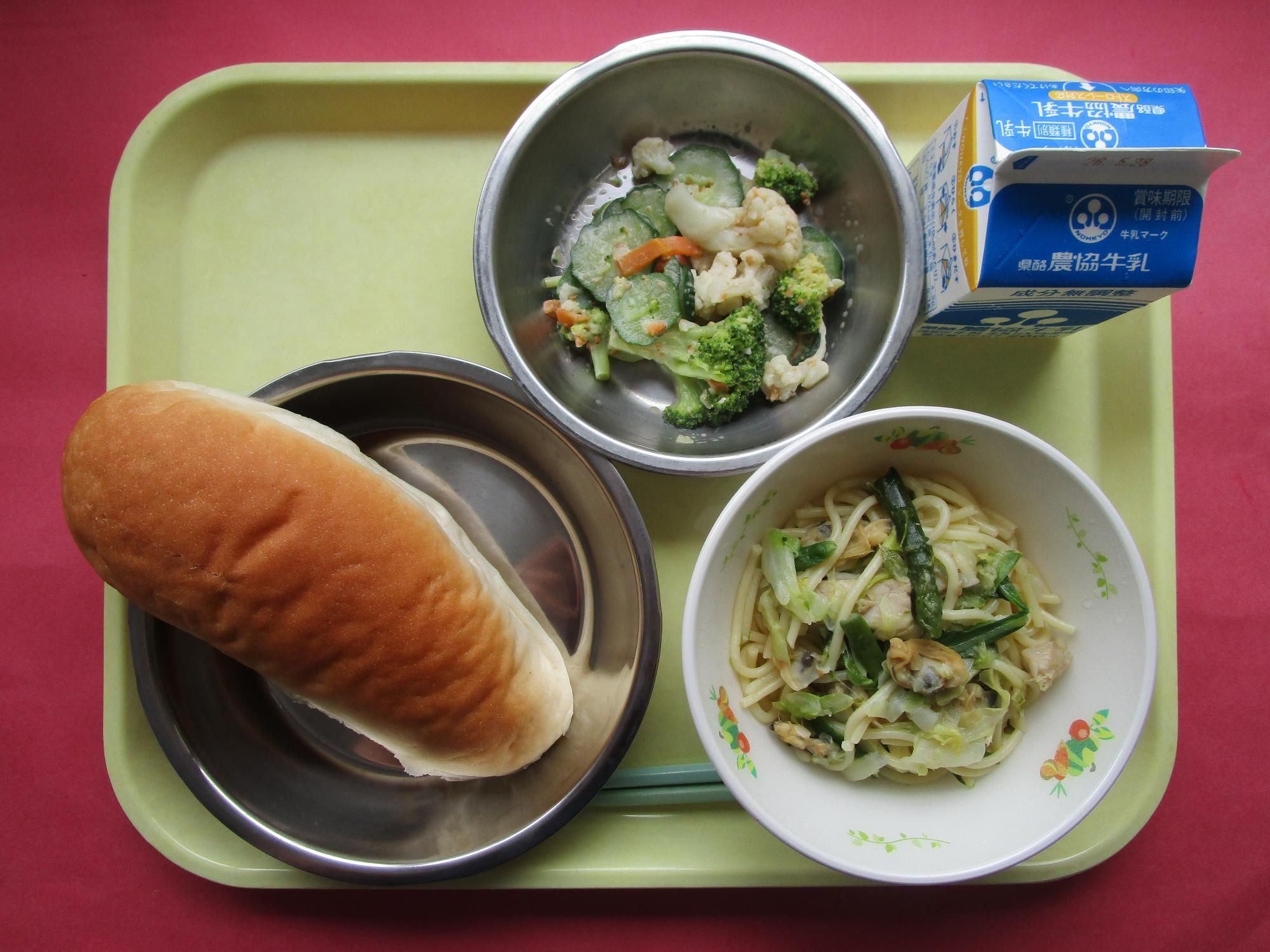 令和8年5月21日の給食画像B