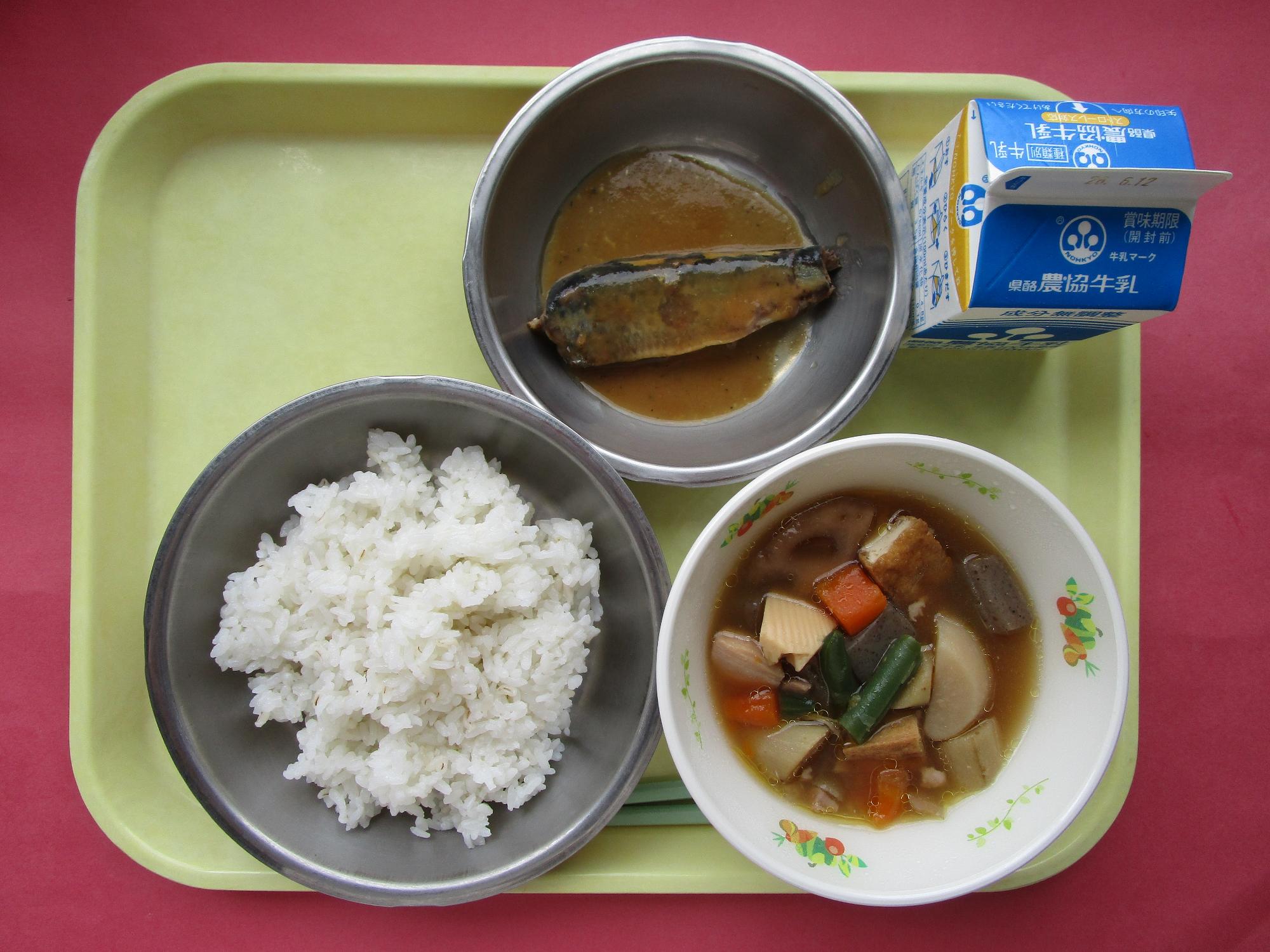 令和8年6月5日の給食画像B