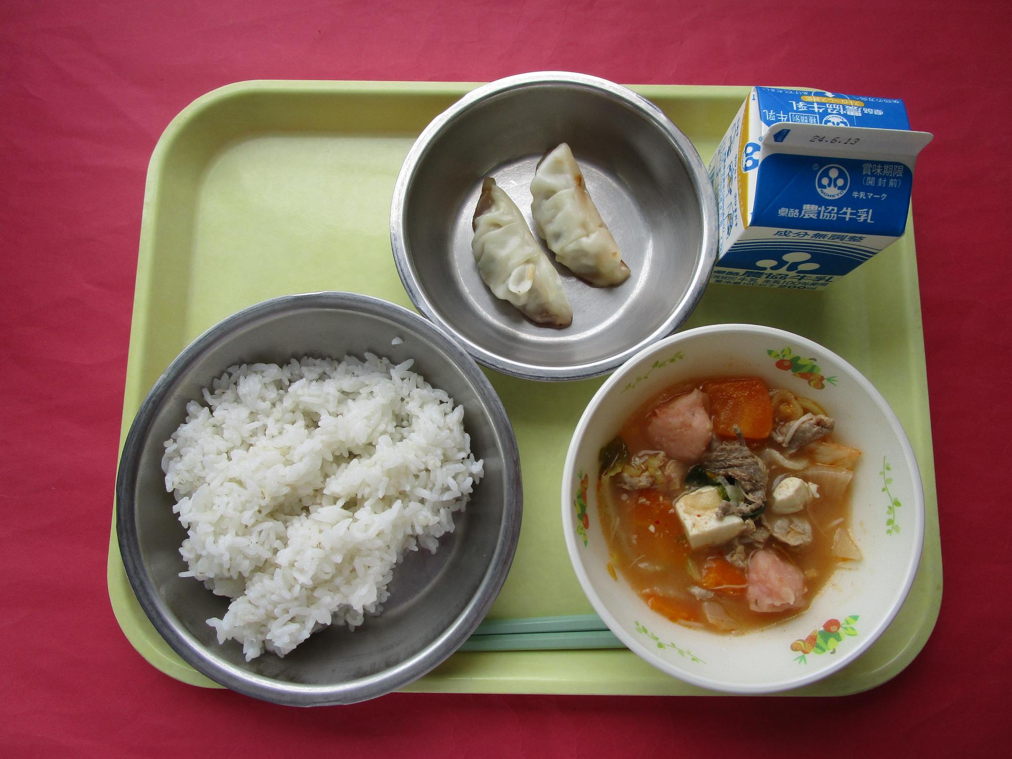 令和6年6月6日木曜日の給食画像B
