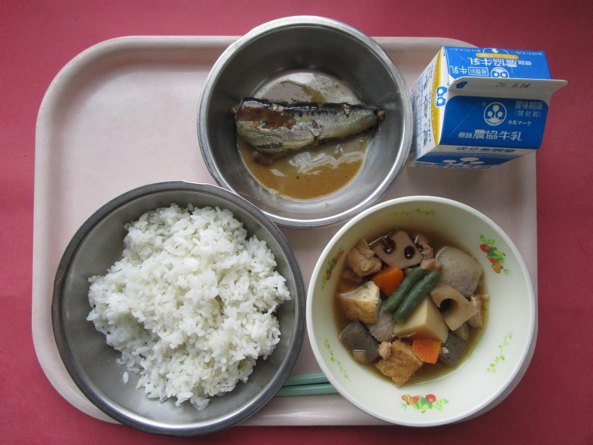 令和8年6月8日の給食画像A