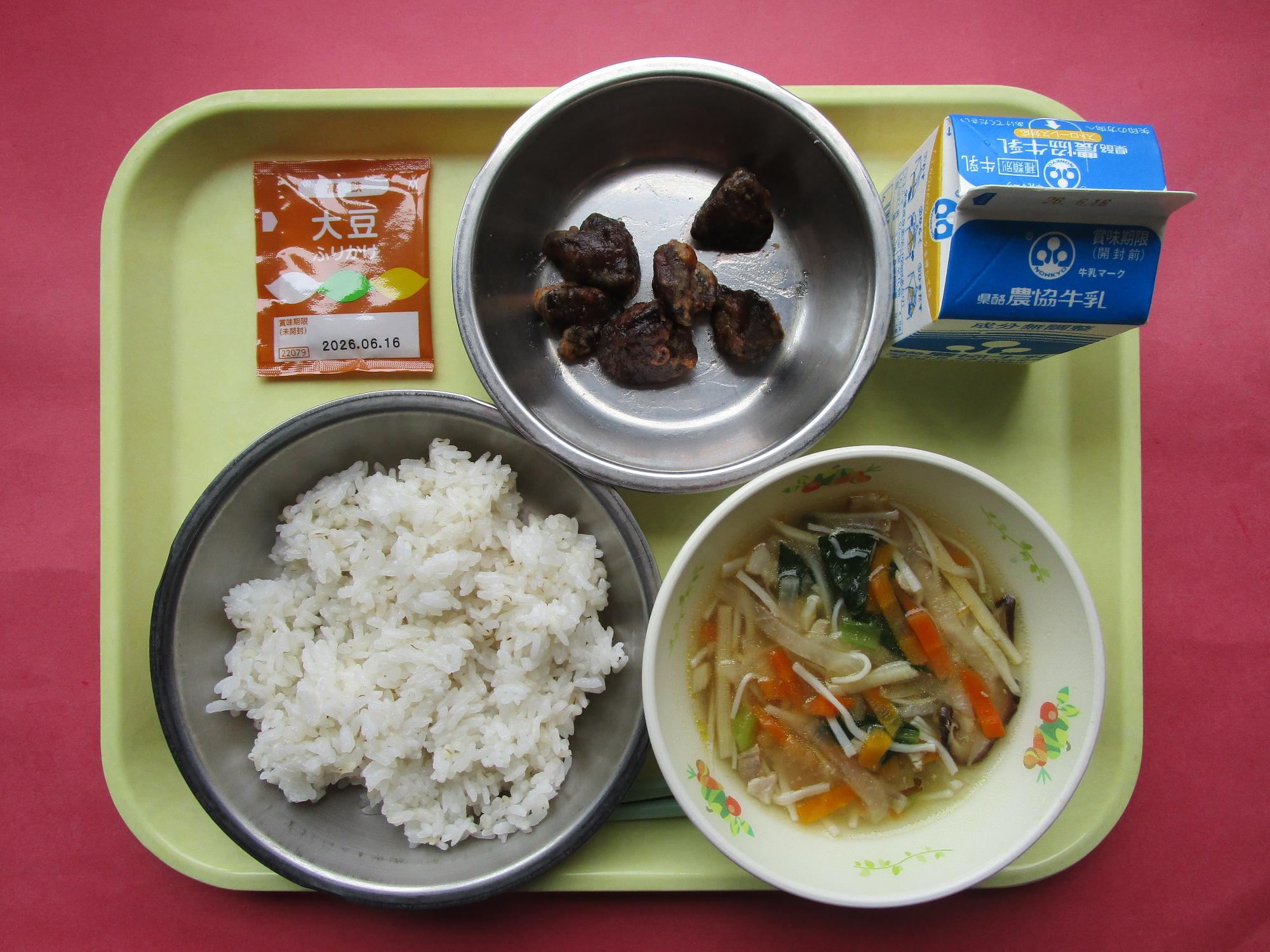 令和8年6月9日の給食画像B