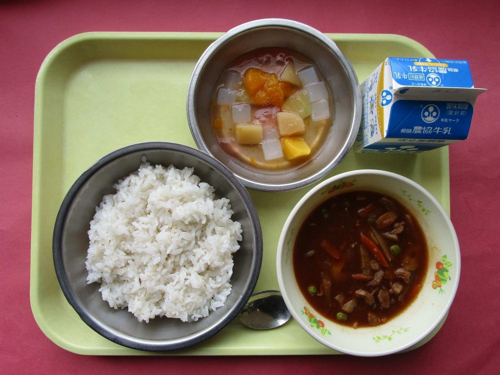 令和8年6月15日の給食画像B