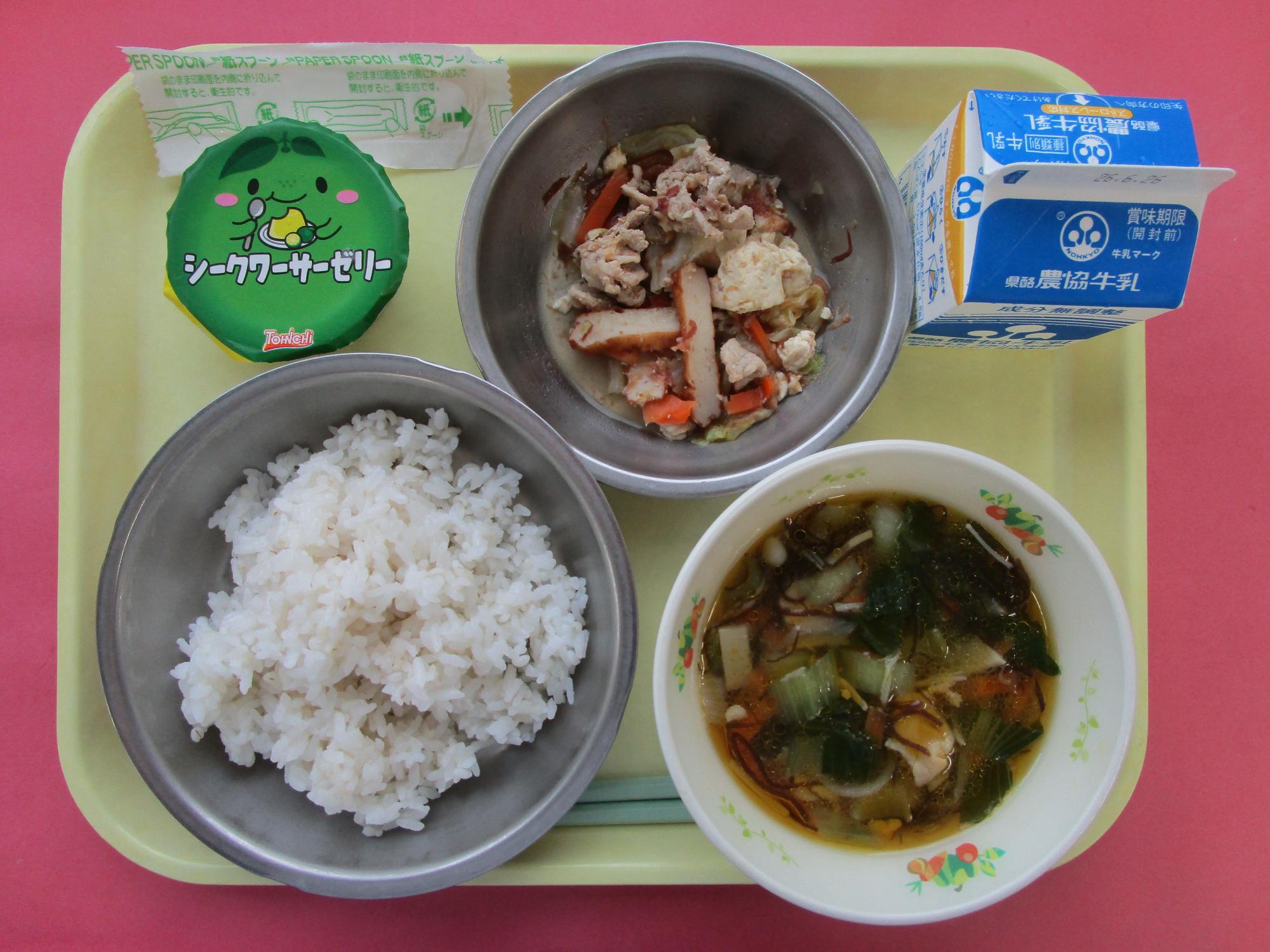 令和8年6月19日の給食画像B