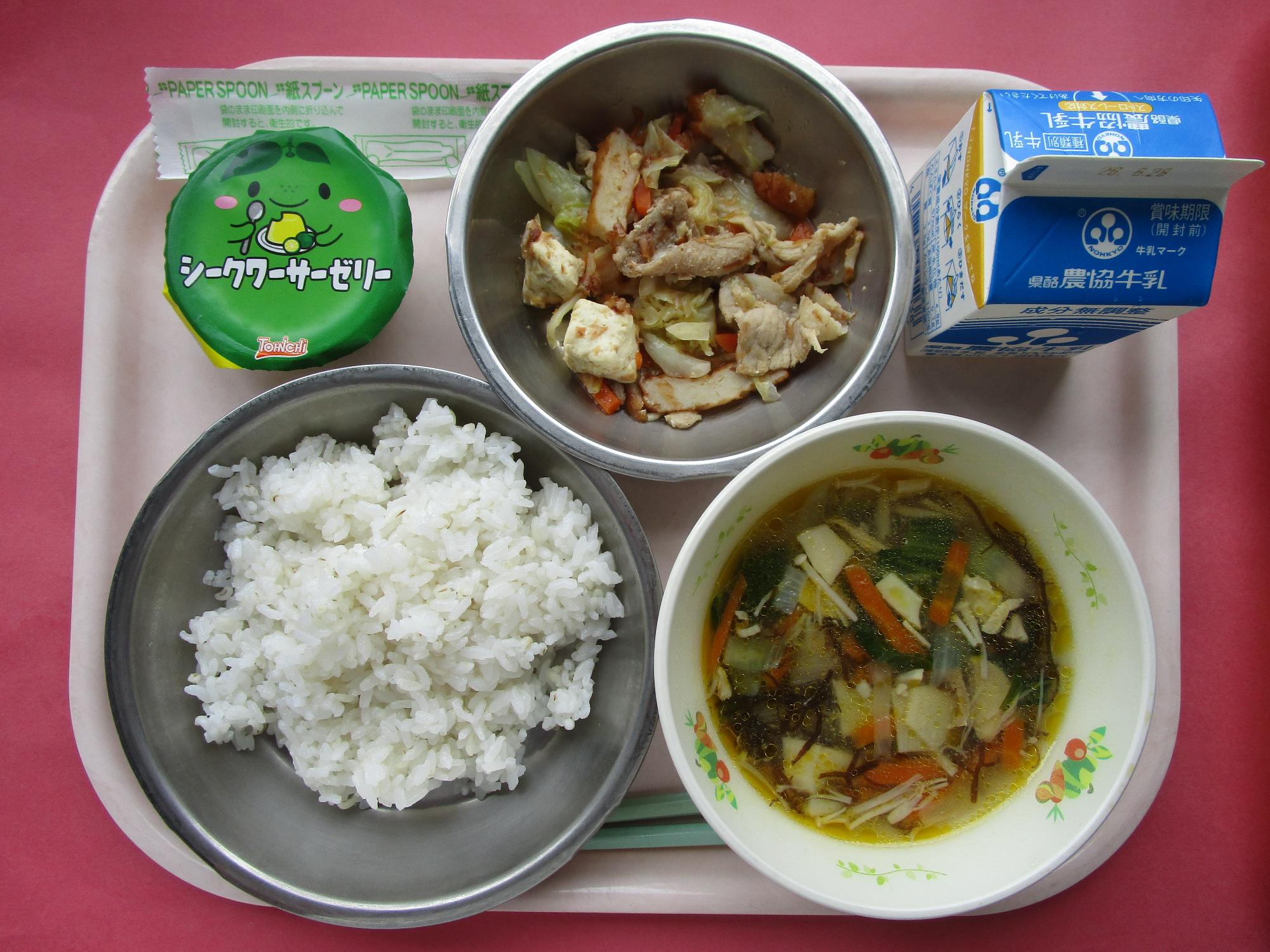 令和8年6月22日の給食画像A