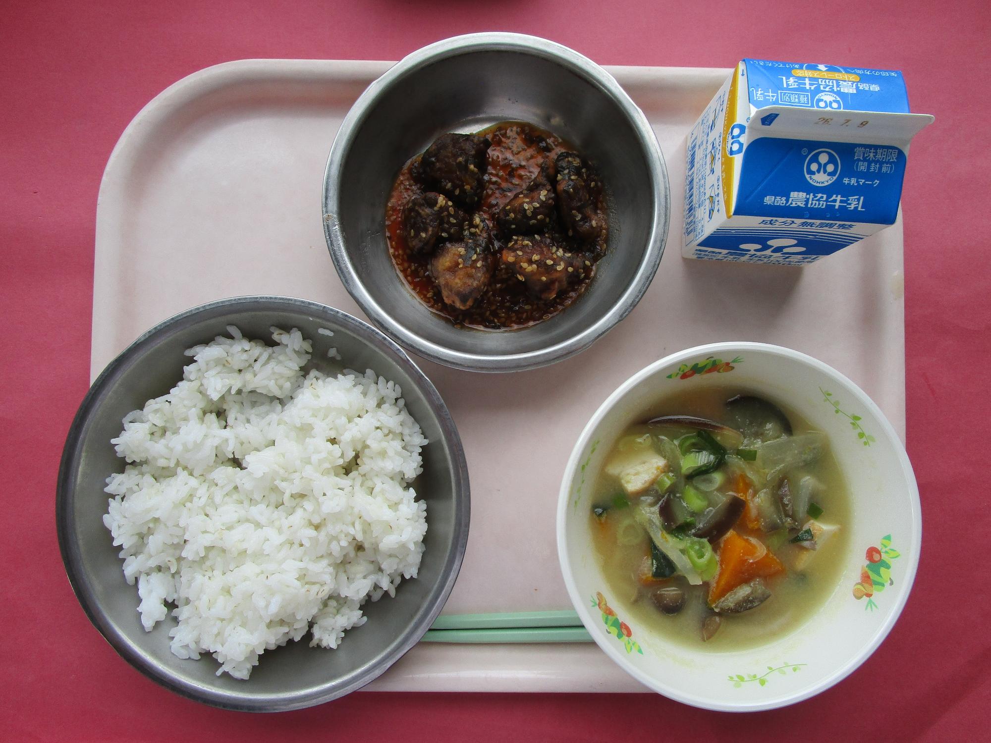 令和8年7月2日の給食画像A