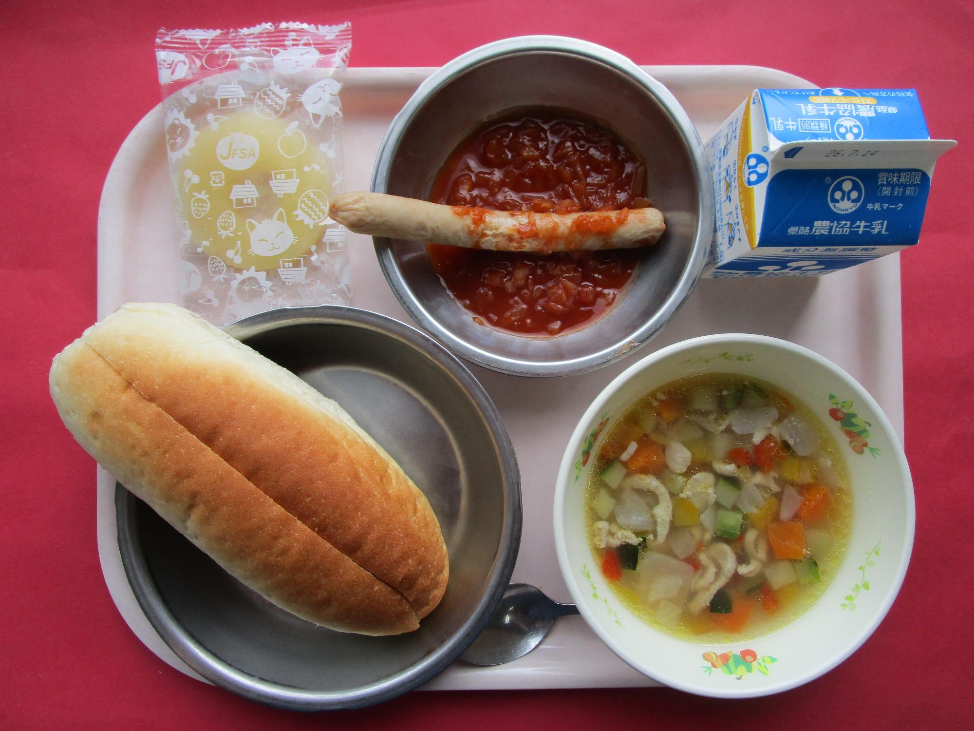 令和8年7月7日の給食画像A