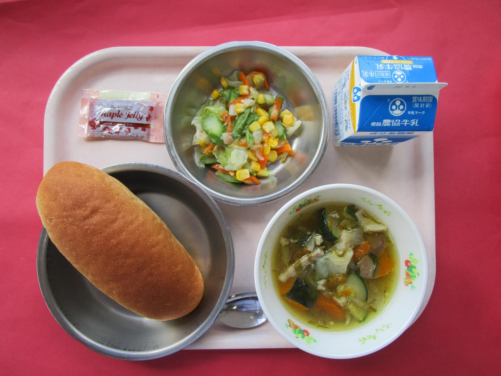 令和8年9月2日の給食画像A