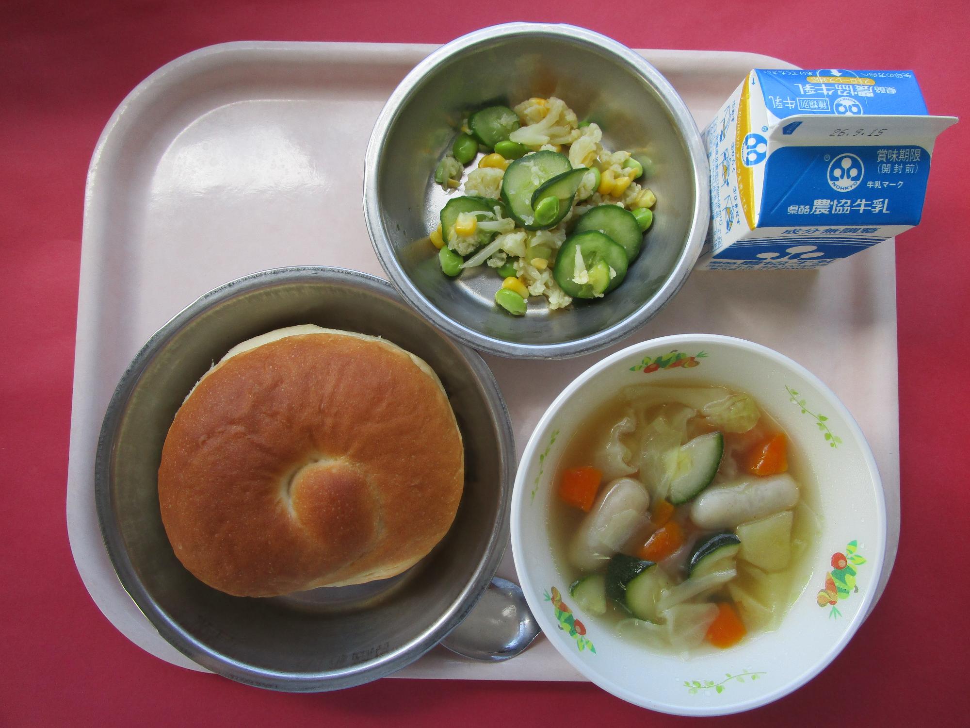 令和8年9月8日の給食画像A