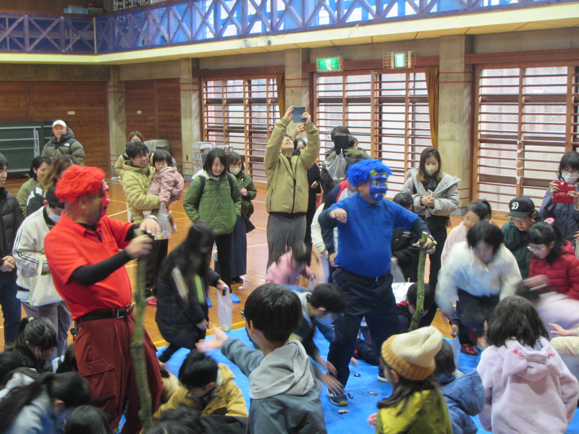 R7てらやまんちフェスタ豆まき